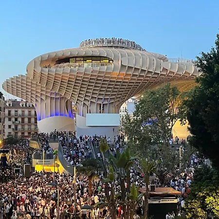 דירה Budget And Cute With Balcony Center סביליה