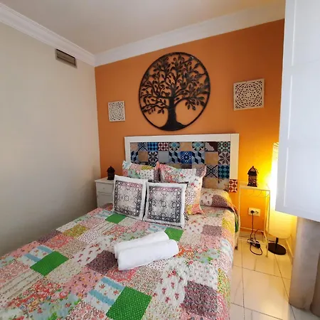 Budget And Cute With Balcony Center
