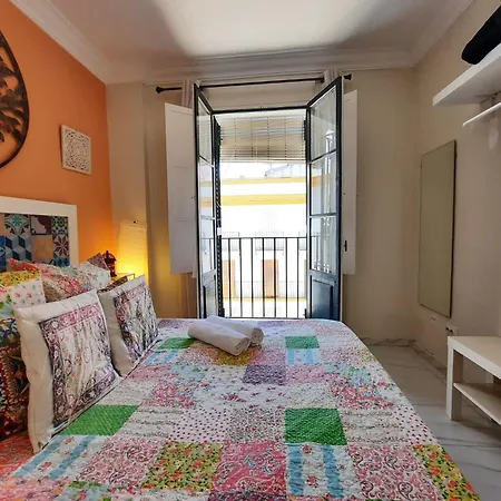 דירה Budget And Cute With Balcony Center סביליה